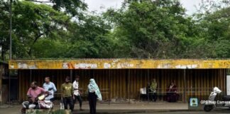 पाषाणगावातील बसथांब्याची दुरवस्था; आठ दिवसांत नूतनीकरण न झाल्यास मनसे स्टाईल आंदोलनाचा इशारा