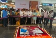 पंतप्रधान नरेंद्र मोदी यांच्या वाढदिवसानिमित्त एसएनडीटी मेट्रो स्थानकावर दिवाळीचा उत्साह ना. चंद्रकांतदादा पाटील यांची प्रमुख उपस्थिती