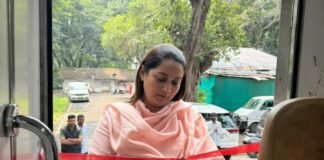 सावित्रीबाई फुले पुणे विद्यापीठात श्री गणरायाची महाआरती; आरोग्य शिबिराचे नगरसेविका भक्ती गायकवाड यांच्या हस्ते उद्घाटन