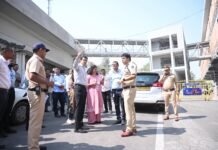 पुणेरी मेट्रो सुरू होण्यापूर्वी पीएमआरडीएकडून स्थानकांची संयुक्त पाहणी; विद्यापीठ चौक, सिमला आणि संचेती चौकातील वाहतूक व्यवस्थेचा आढावा; प्रलंबित कामे तातडीने पूर्ण करण्याचे निर्देश