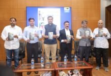 आम आदमी पार्टीचे धोरणतज्ञ ‘जस्मिन शाह’ यांनी लिहिलेले, ‘केजरीवाल मॉडेल’ या पुस्तकाच्या मराठी आवृत्तीचे प्रकाशन