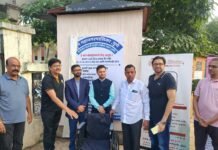 आनंदवन ज्येष्ठ नागरिक संघाला एक्सपर्ट सुपर स्पेशलिटी क्लिनिक तर्फे व्हीलचेअर प्रदान
