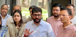 विद्यार्थ्यांच्या मागण्यांवर सरकार सकारात्मक; मग आंदोलन सुरू का? मुरलीधर मोहोळ यांचा रोहित पवारांना सवाल