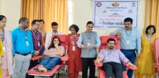रक्तदानातून माणुसकीचा संदेश: भारती विद्यापीठ्स कॉलेज ऑफ इंजिनिअरिंग फॉर विमेनमध्ये आरोग्य जागृतीचा उपक्रम