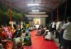 कोथरूडच्या हनुमान नगरमध्ये एसआरए प्रकल्पाला नागरिकांचा विरोध; ‘आम्हाला कोणत्याही प्रकल्पात परस्पर समाविष्ट करू नका’; १०० ते १५० महिलांची एकजूट, न्यायालयात जाण्याचा बैठकीदरम्यान ठराव