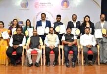 शिक्षक हे राष्ट्राचे शिल्पकार! डॉ. प्रदीप जाधव यांच्या हस्ते राज्यस्तरीय आदर्श शिक्षक पुरस्कार प्रदान