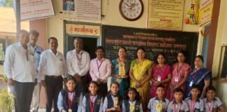 नसरापूरमध्ये पर्यावरणपूरक गणेशमूर्ती बनविणाऱ्या बालकलाकारांचा गौरव