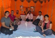 मुख्य निवडणूक आयुक्त ज्ञानेश कुमार यांच्या राजीनाम्यासाठी पासपोर्ट कार्यालय जवळ पाषाण येथे बेमुदत आंदोलन सुरू
