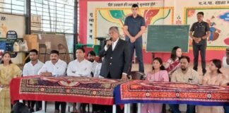 महाळुंगेतील अंगणवाडी सेविकांचा चंद्रकांत पाटील यांच्या हस्ते सन्मान